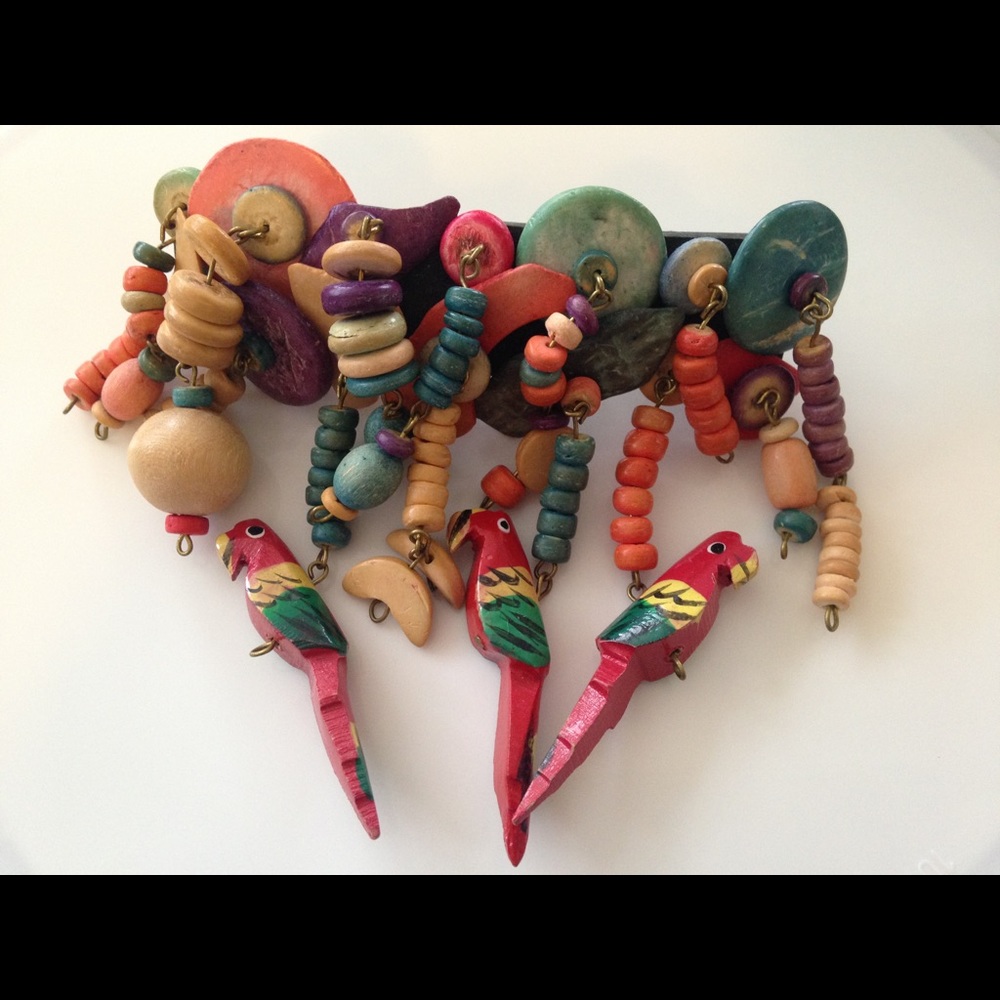 Parrot barrette!